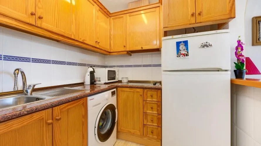 61m² penthouse for sale, Torrevieja, Spain No. 744 № 20