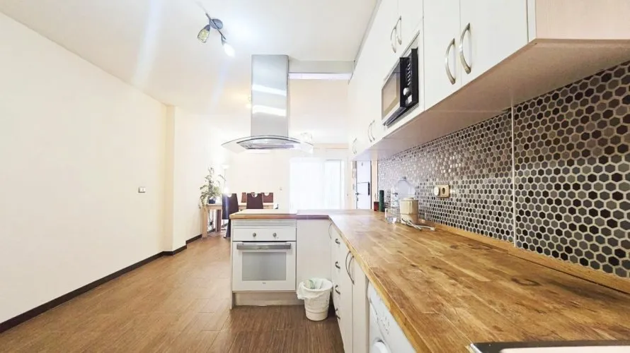 2 bedrooms apartment for sale, Torrevieja, Spain No. 773 № 11