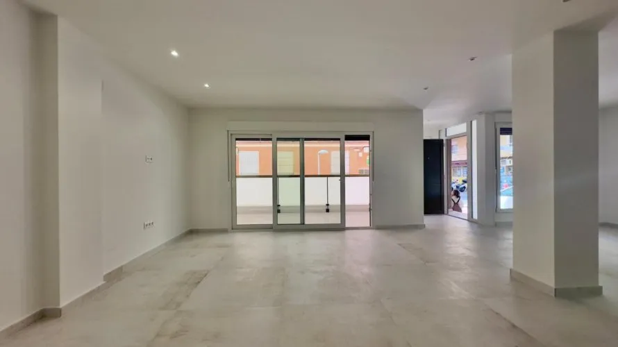 150m² apartment for sale, Torrevieja, Spain No. 794 № 16