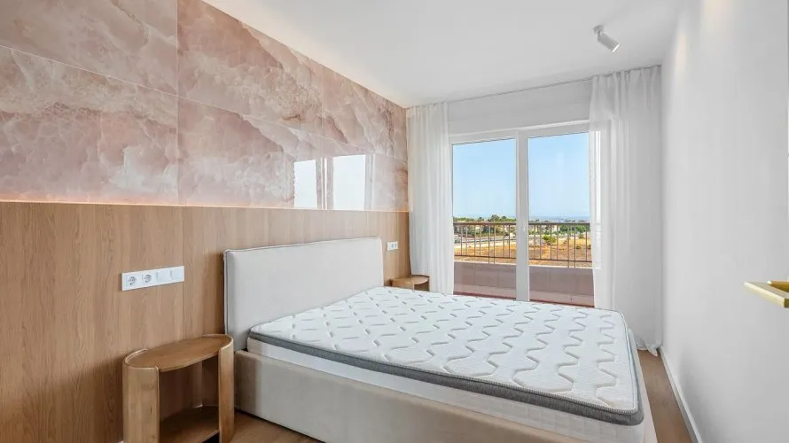 75m² penthouse for sale, Torrevieja, Spain No. 796 № 12