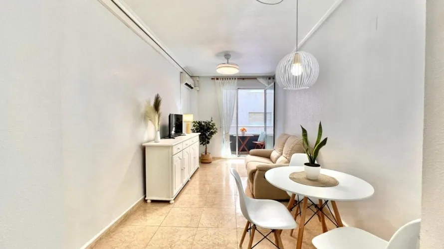 2 bedrooms apartment for sale, Torrevieja, Spain No. 759 № 19