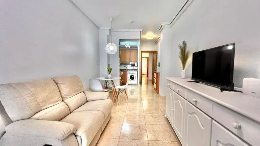 2 bedrooms apartment for sale, Torrevieja, Spain No. 759 № 8