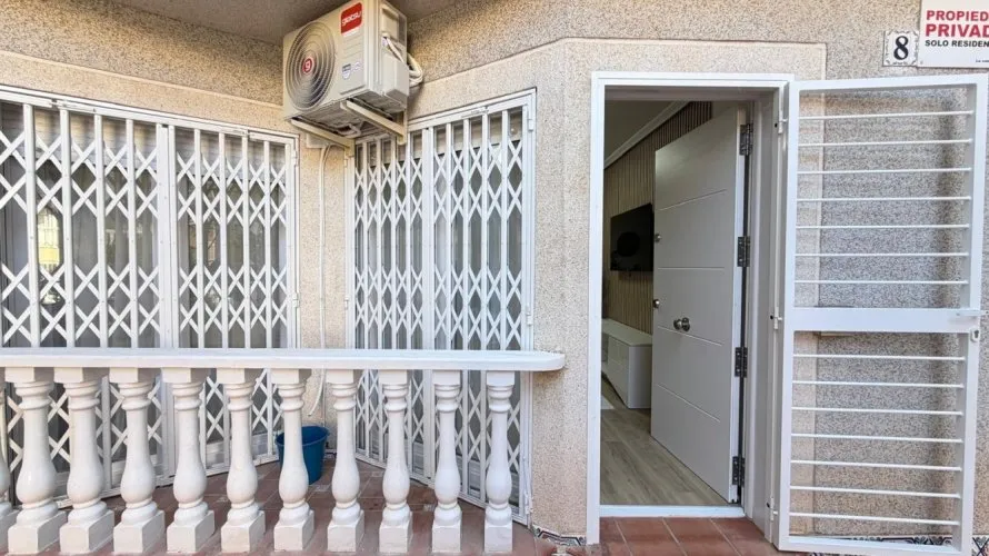 1 bedroom apartment for sale, Torrevieja, Spain No. 782