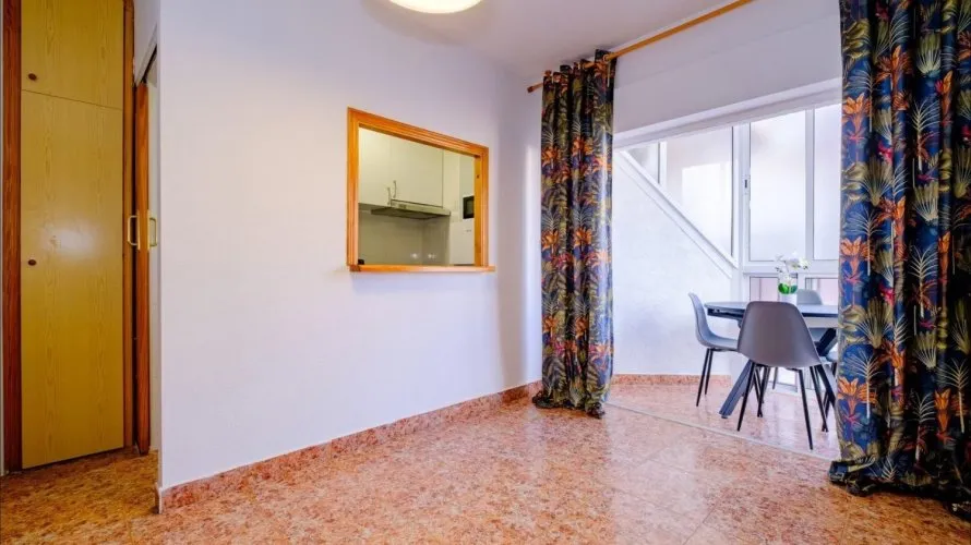 1 bedroom apartment for sale, Torrevieja, Spain No. 800 № 26