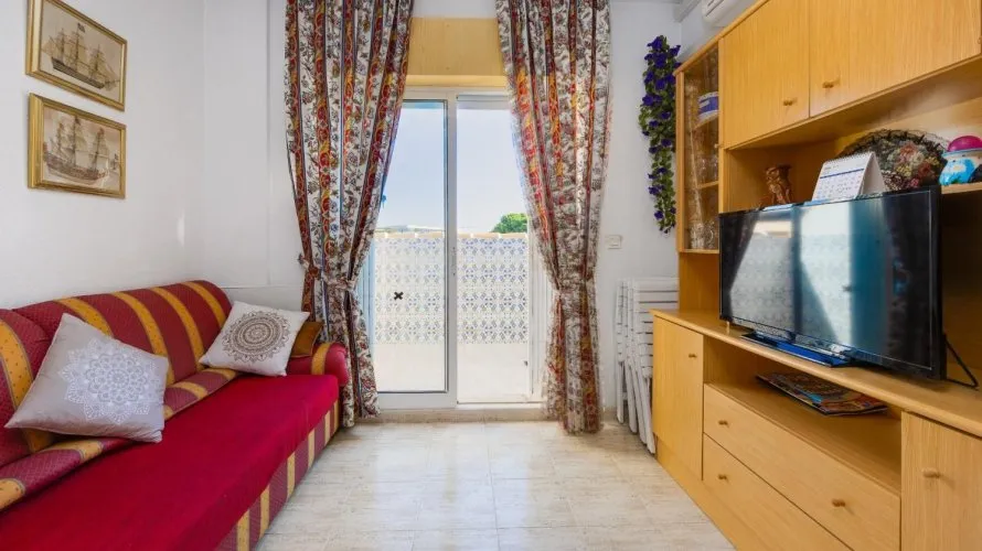 61m² penthouse for sale, Torrevieja, Spain No. 744 № 25