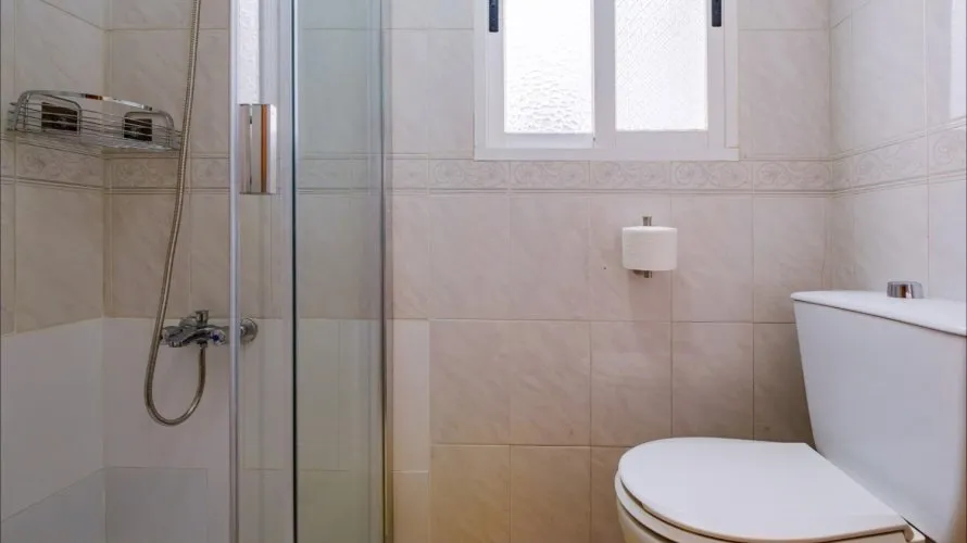 1 bedroom apartment for sale, Torrevieja, Spain No. 800 № 11