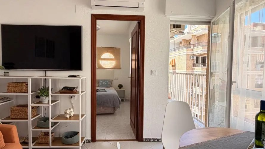 1 bedroom apartment for sale, Torrevieja, Spain No. 768 № 13